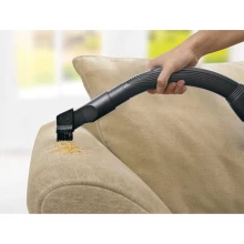 BLACK+DECKER Bagged Vacuum Cleaner VM1200-B5 - 1000W Thumbnail 4