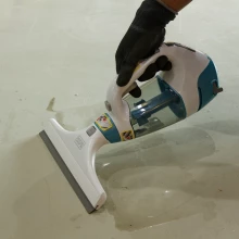 BLACK+DECKER Window / Glass Vacuum Cleaner WW100 Thumbnail 9