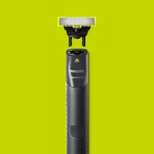 Philips OneBlade Face Rechargeable Shaver QP1424 Thumbnail 5
