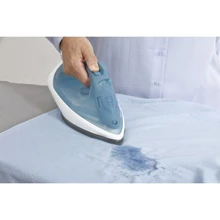 Panasonic Steam Iron With Powerful Steam NI-S430GSH - 2000-2400W Thumbnail 3